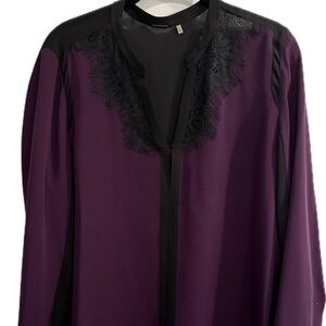 Ellie Tahari silk blouse with lace detail